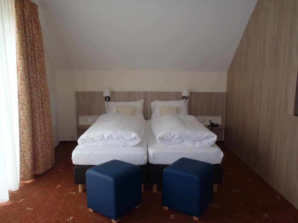 Schade'S Wohlfuehlhotel Selb Esterno foto